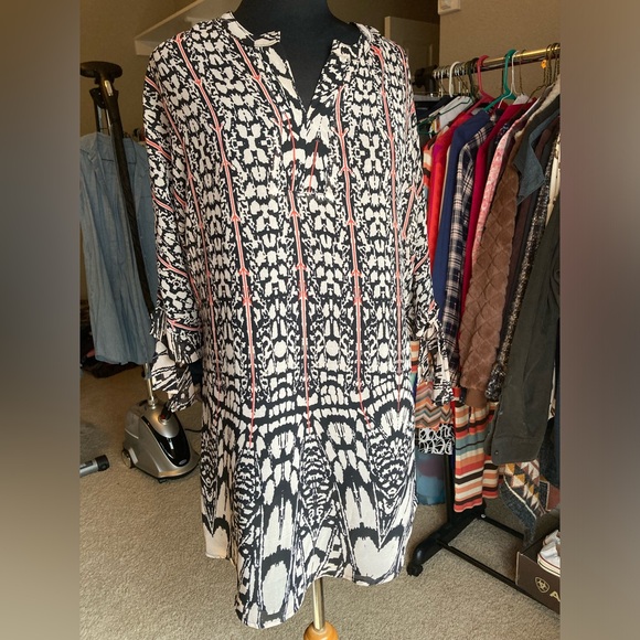 Umgee unique print dress with tie sleeves, fully lined, size small - Picture 1 of 13